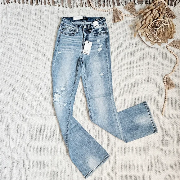 New | Judy Blue | Bootcut Jeans - Picture 1 of 17